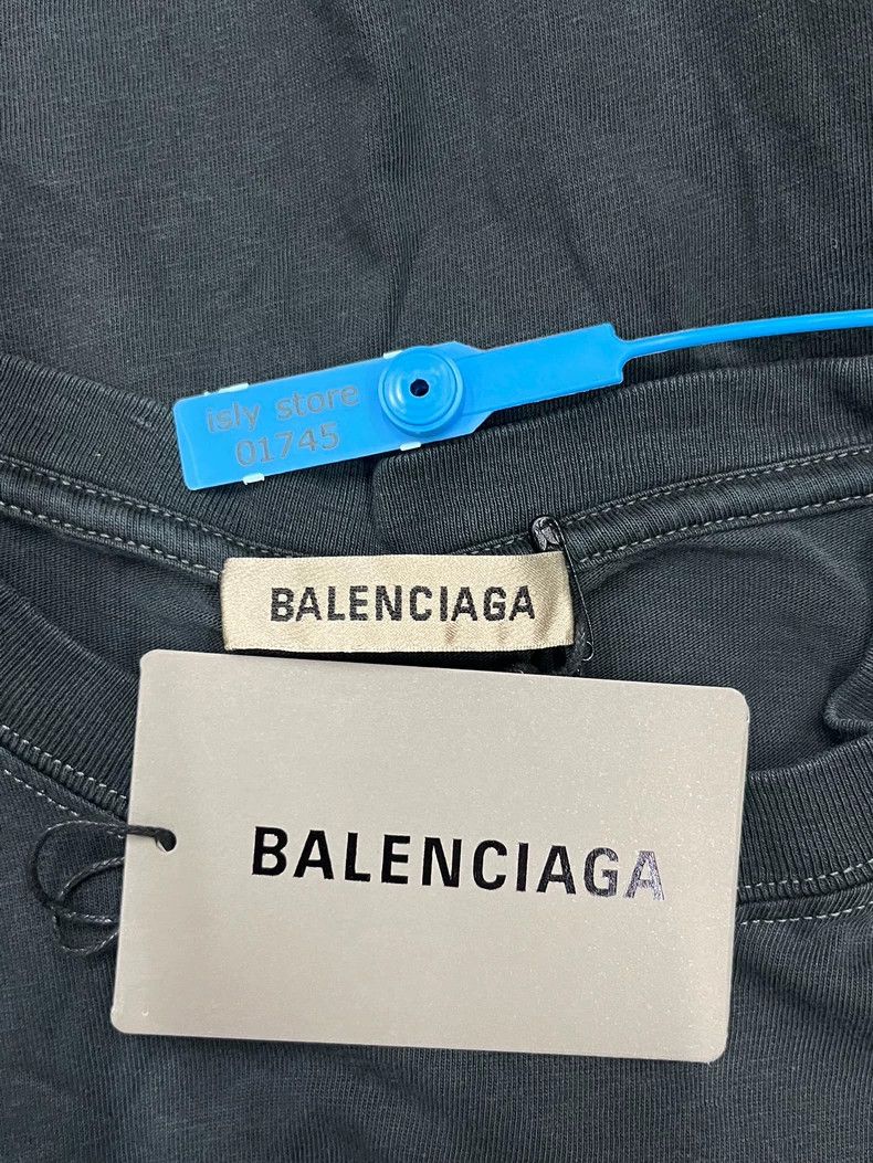 Balenciaga Balenciaga Solid Crewneck Short Sleeve T-shirt - dmc Size US M / EU 48-50 / 2 - 5 Thumbnail