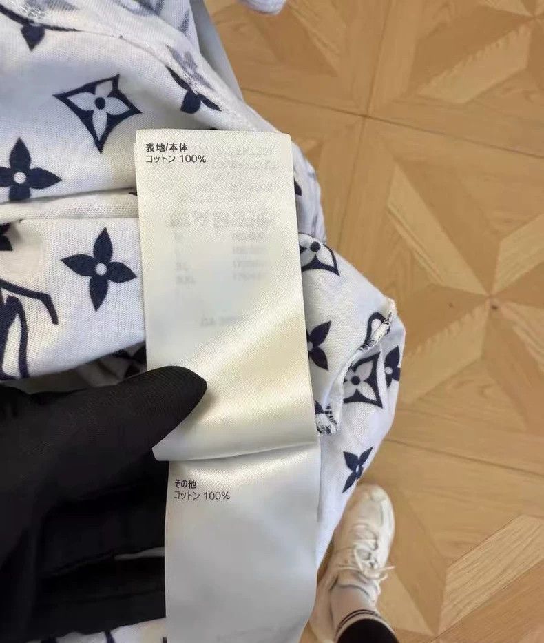 Louis Vuitton Louis Vuitton White Monogram Short-Sleeve T-Shirt - dmc Size US M / EU 48-50 / 2 - 7 Thumbnail