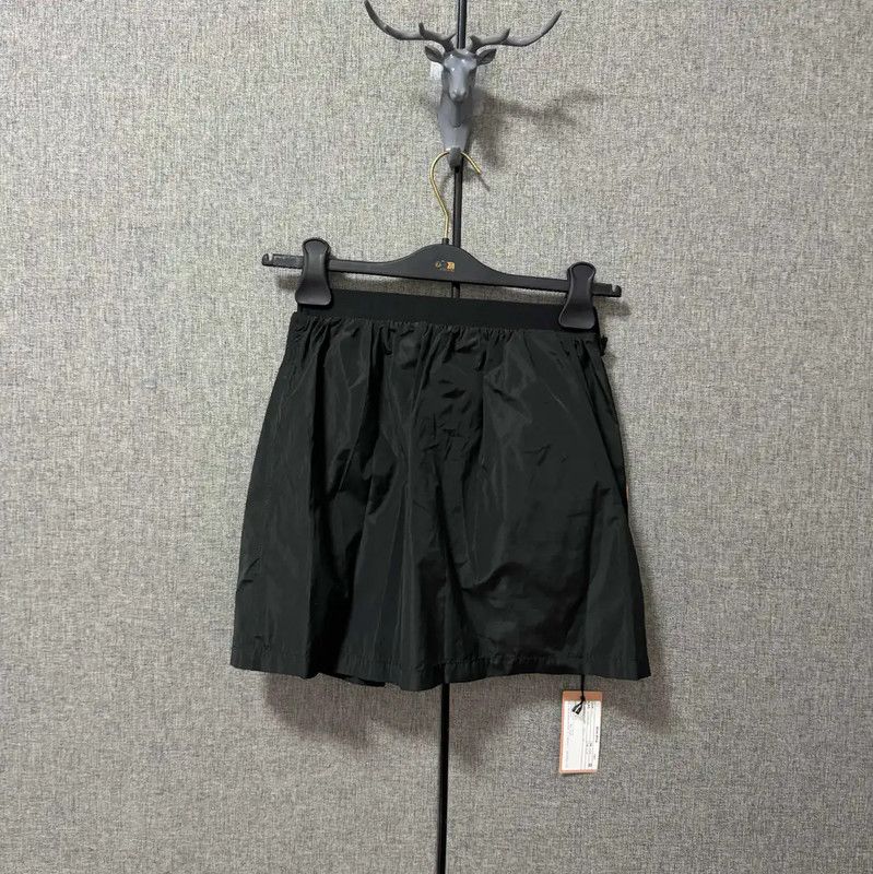 Miu Miu Miu Miu Black Silk Embroidered Logo Skirt 0089 Size 23" - 2 Thumbnail