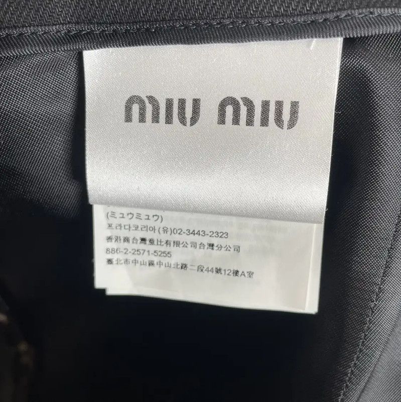 Miu Miu Miu Miu Red Logo Printed Cotton Shorts 0089 Size 25" / US 0 / IT 36 - 5 Thumbnail