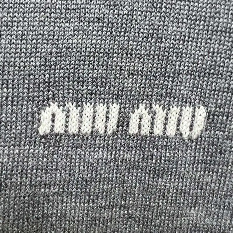 Miu Miu Miu Miu Gray Wool Sleeveless Cardigan 0089 Size ONE SIZE - 3 Thumbnail