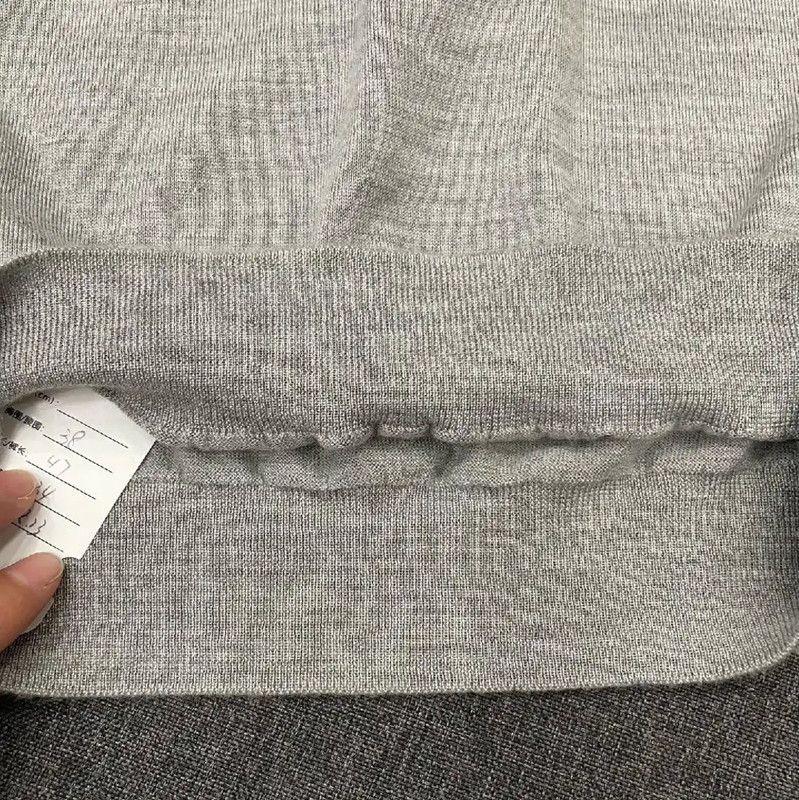 Miu Miu Miu Miu Gray Cashmere Sweater 0089 Size M / US 6-8 / IT 42-44 - 4 Thumbnail