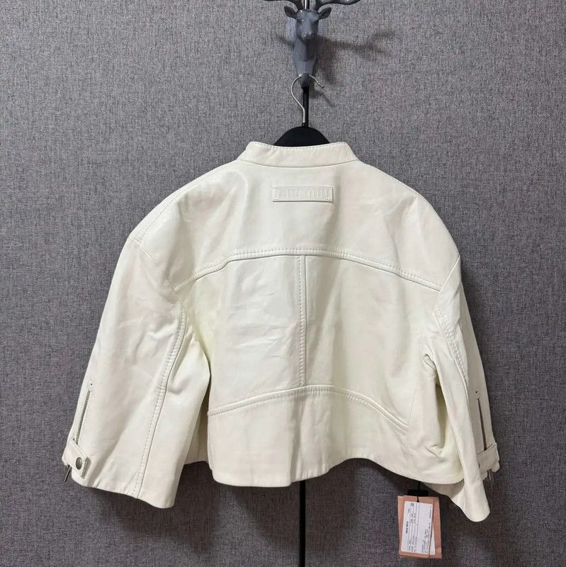 Miu Miu Miu Miu Women's White Leather Jacket 0089 Size M / US 6-8 / IT 42-44 - 2 Thumbnail