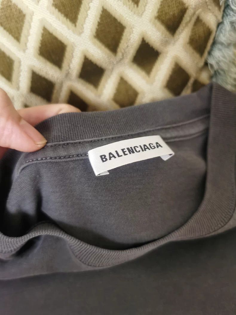 Balenciaga Balenciaga Limited Vintage Gray XS T-Shirt - dmc Size US XS / EU 42 / 0 - 3 Thumbnail
