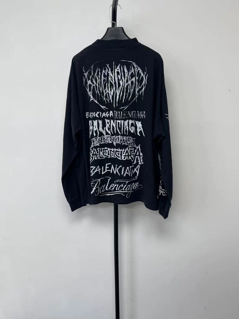 Balenciaga Balenciaga SS24 New Year Graphic Longsleeve T-shirt - dmc Size US S / EU 44-46 / 1 - 2 Thumbnail
