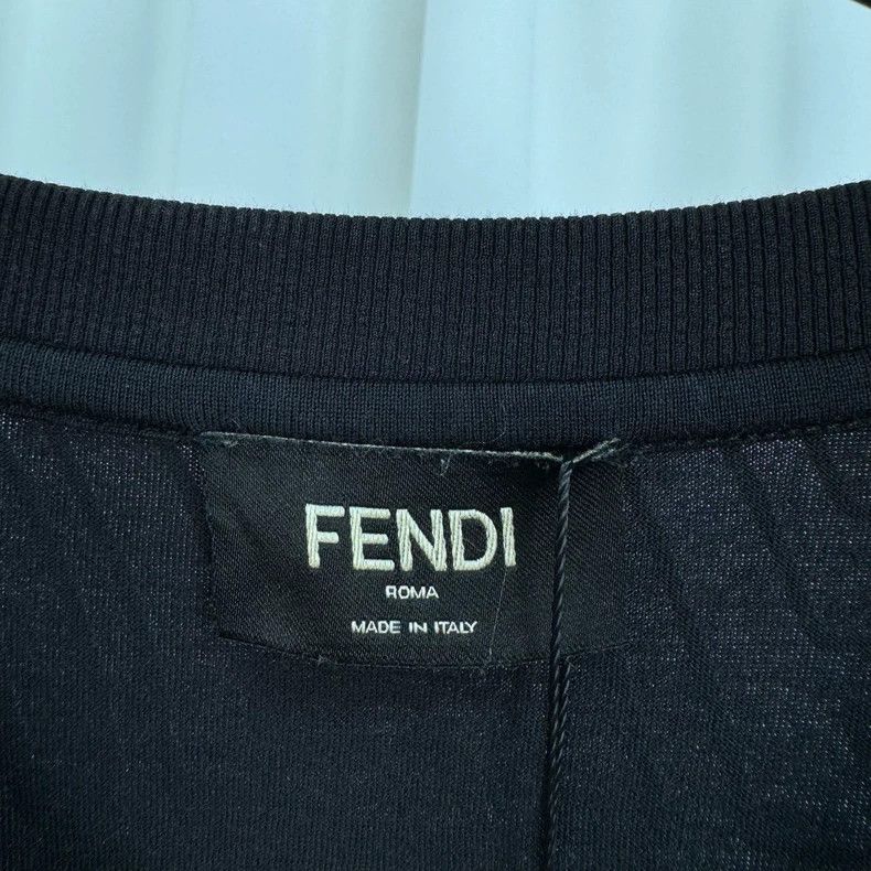 Fendi Fendi FF Monogram Embossed T-Shirt - dmc Size US L / EU 52-54 / 3 - 5 Thumbnail
