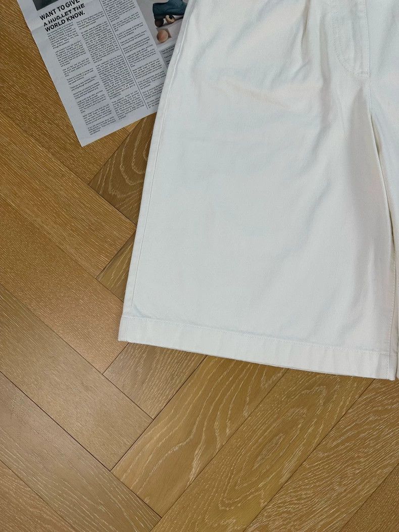 FENDI White Casual Slim Fit Denim Shorts - dmc