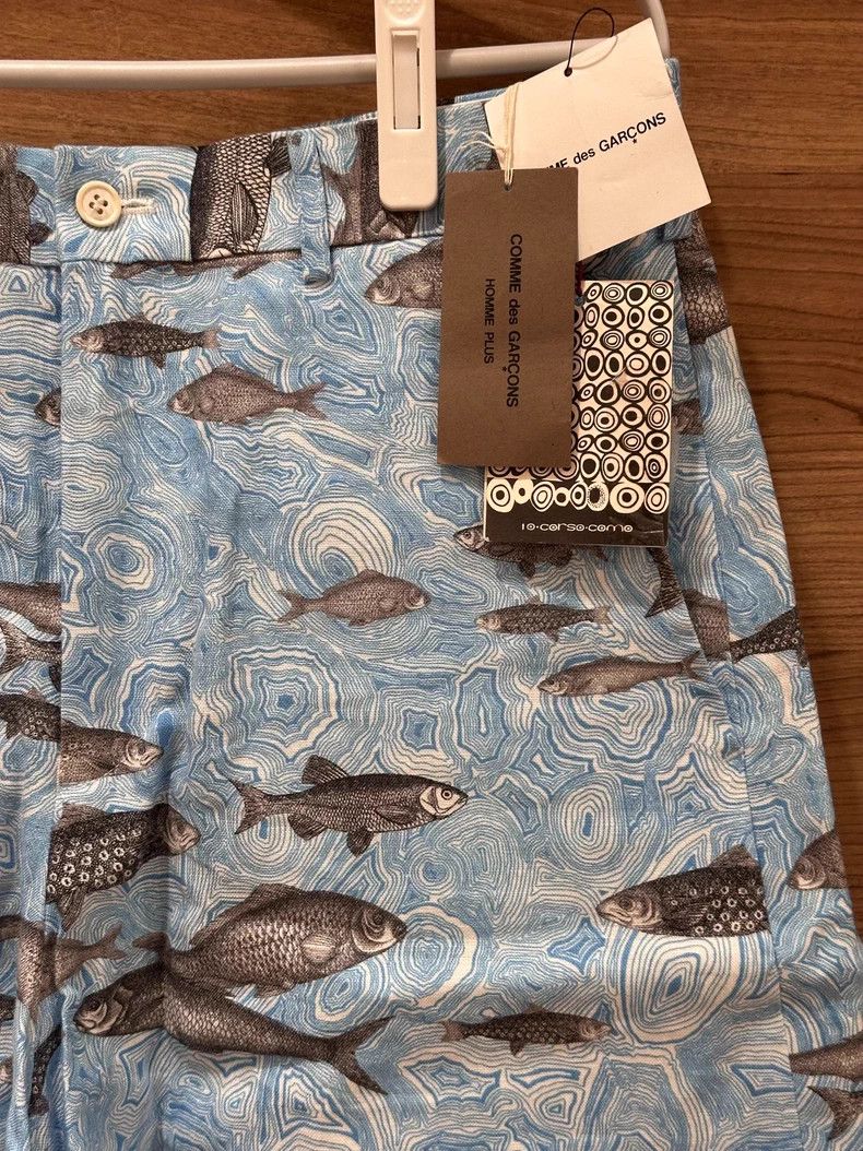 COMME des GARCONS HOMME PLUS Fish Print Shorts - dmc