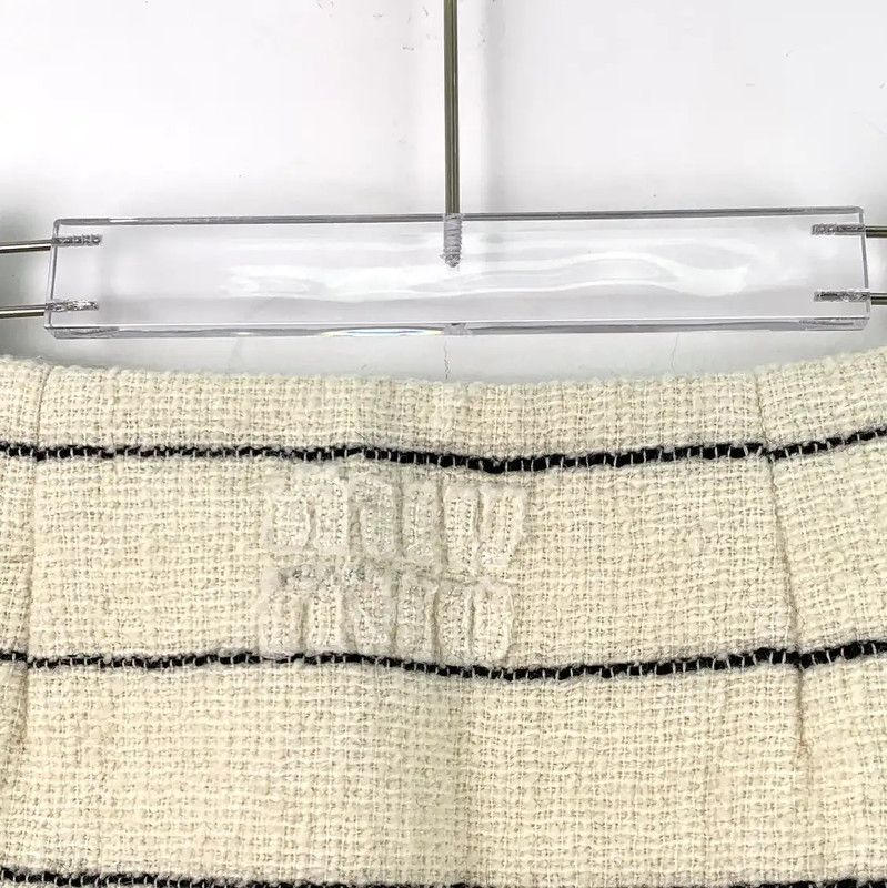 Miu Miu Miu Miu Beige Wool Skirt with Pockets 0089 Size 23" - 5 Thumbnail