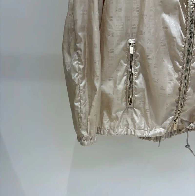 Miu Miu Miu Miu Women's Spring Fall Gold Nylon Jacket 0089 Size S / US 4 / IT 40 - 5 Thumbnail