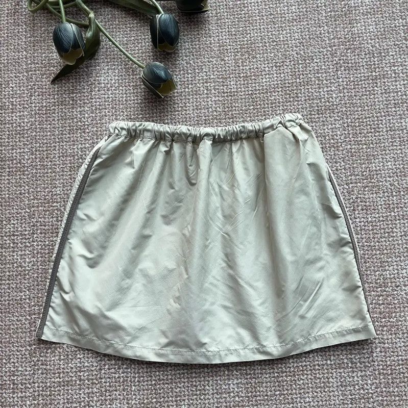 Miu Miu Miu Miu Khaki Women’s Shorts 0089 Size 23" - 2 Thumbnail