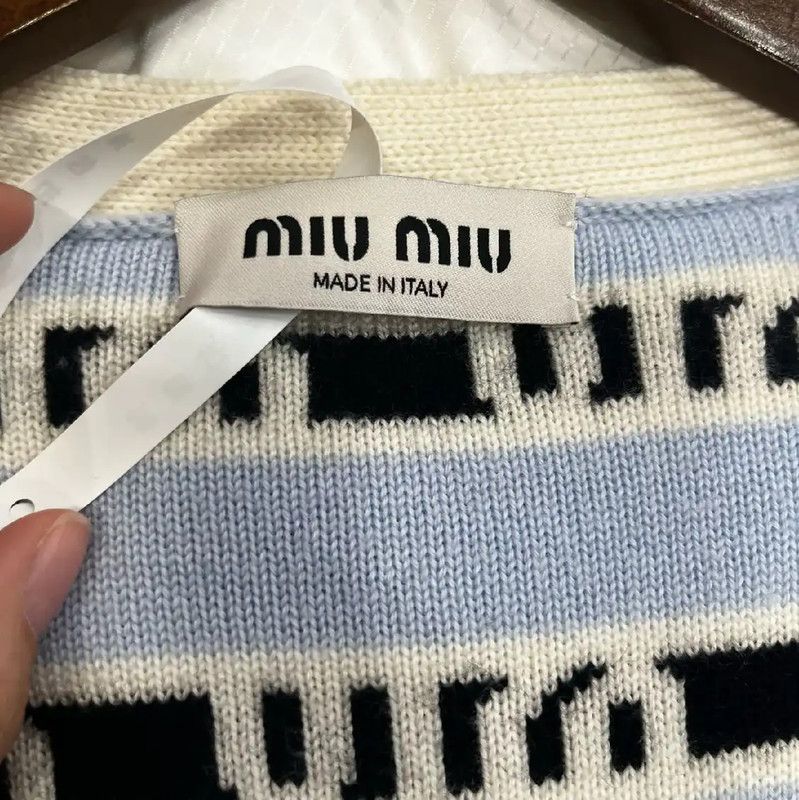 Miu Miu Miu Miu Blue Women's Cardigan Sweater 0089 Size S / US 4 / IT 40 - 5 Thumbnail