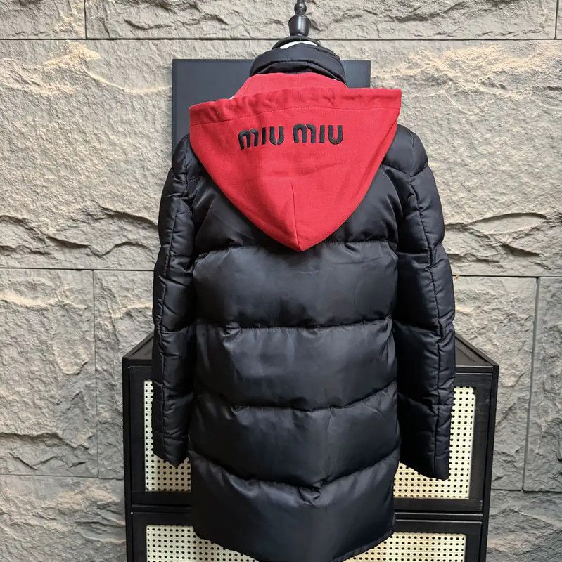Miu Miu Miu Miu Color Block Women's Down Jacket 0089 Size M / US 6-8 / IT 42-44 - 2 Thumbnail