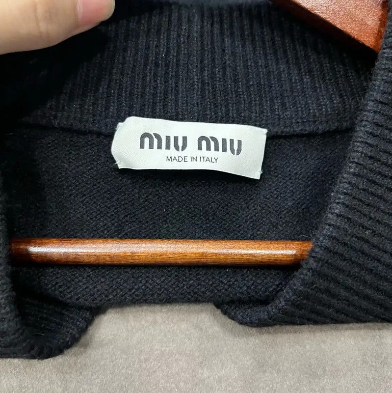 Miu Miu Miu Miu Black Cropped Jacket with Feathers 0089 Size M / US 6-8 / IT 42-44 - 3 Thumbnail