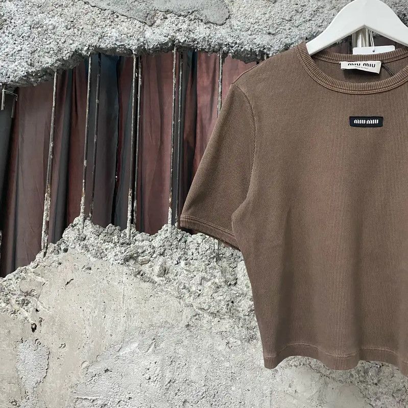 Miu Miu Miu Miu Beige Summer Short Sleeve T-Shirt 0089 Size L / US 10 / IT 46 - 3 Thumbnail