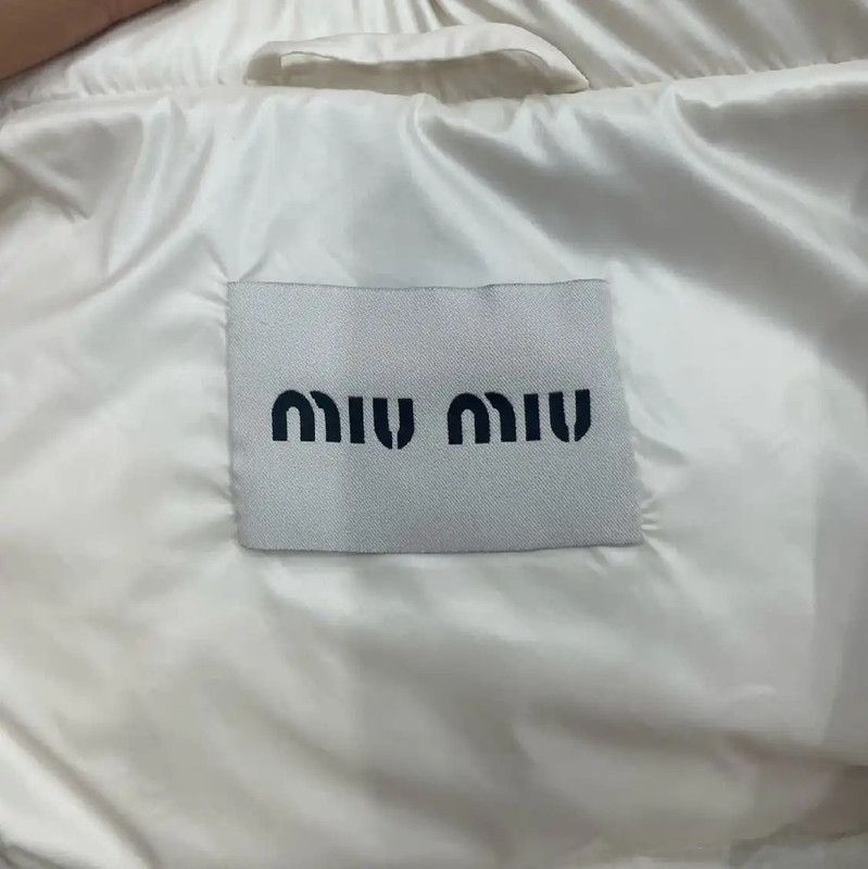 Miu Miu Miu Miu White Women's Down Jacket 0089 Size S / US 4 / IT 40 - 3 Thumbnail
