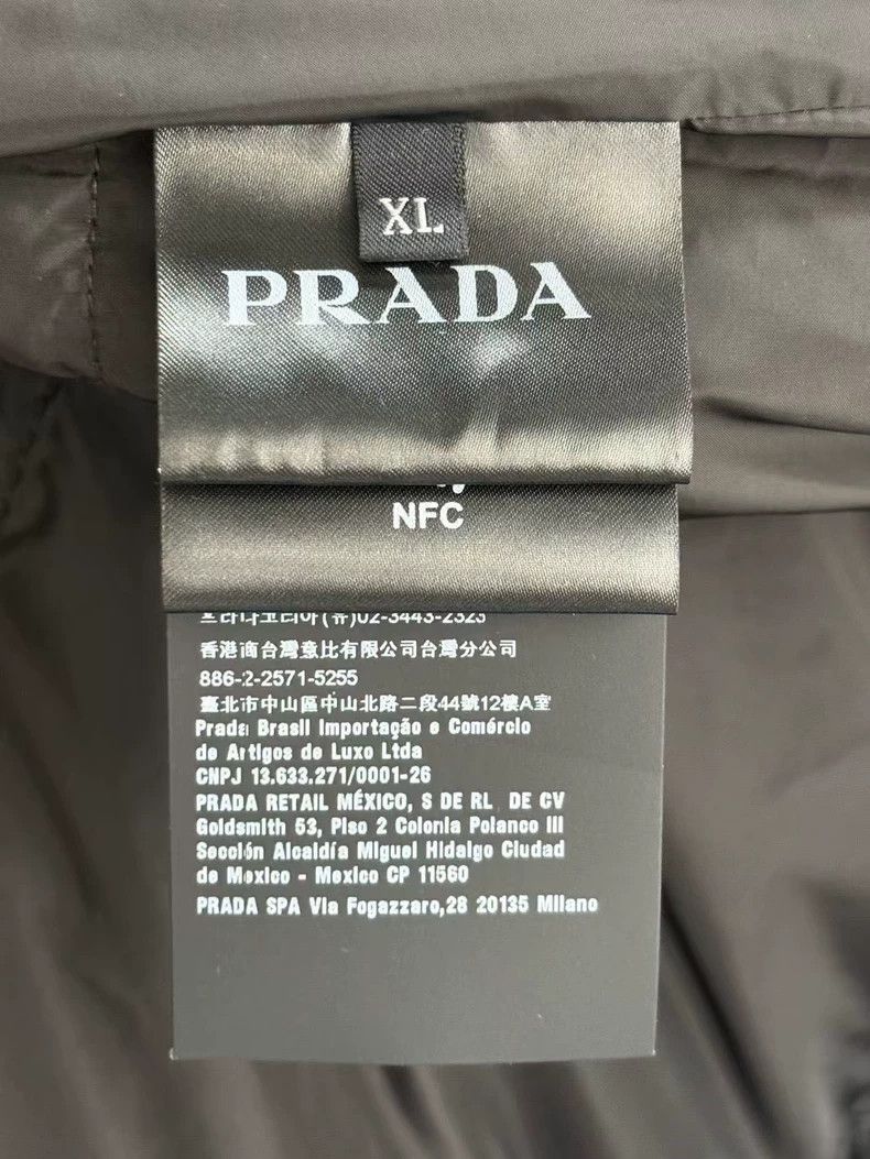Prada Prada Black Triangle Logo Down Coat - dmc Size US XL / EU 56 / 4 - 4 Thumbnail