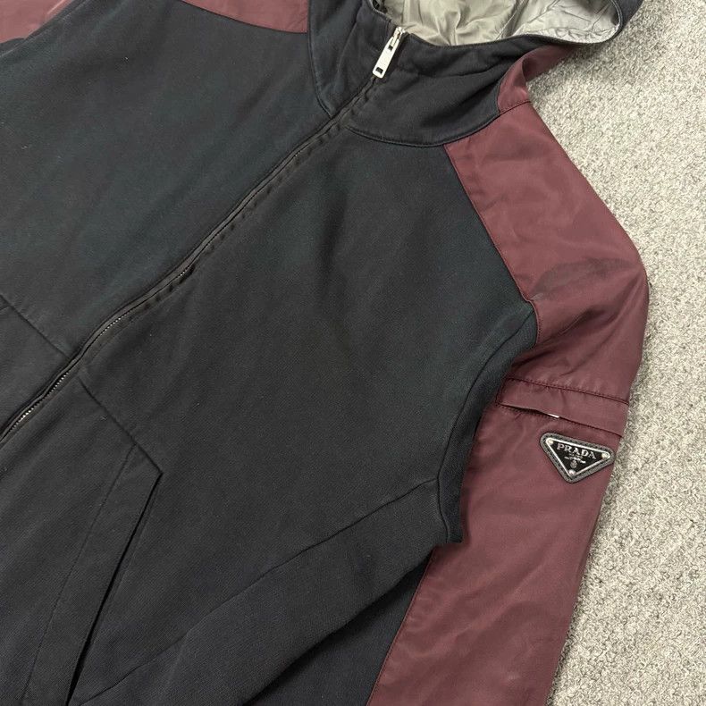 Prada Prada Triangle Logo Nylon Zip Jacket - dmc Size US M / EU 48-50 / 2 - 3 Thumbnail