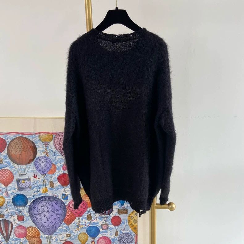 Saint Laurent Paris Saint Laurent Rabbit Pullover XL - dmc Size US XL / EU 56 / 4 - 2 Thumbnail