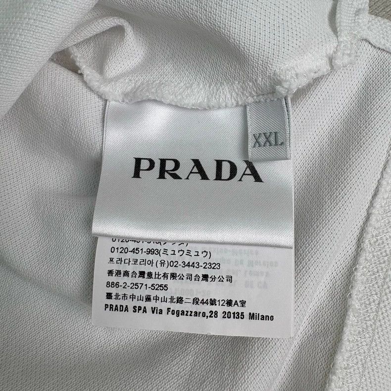 Prada PRADA Short Sleeve Piqué Polo Shirt XXL - dmc Size US XXL / EU 58 / 5 - 4 Thumbnail