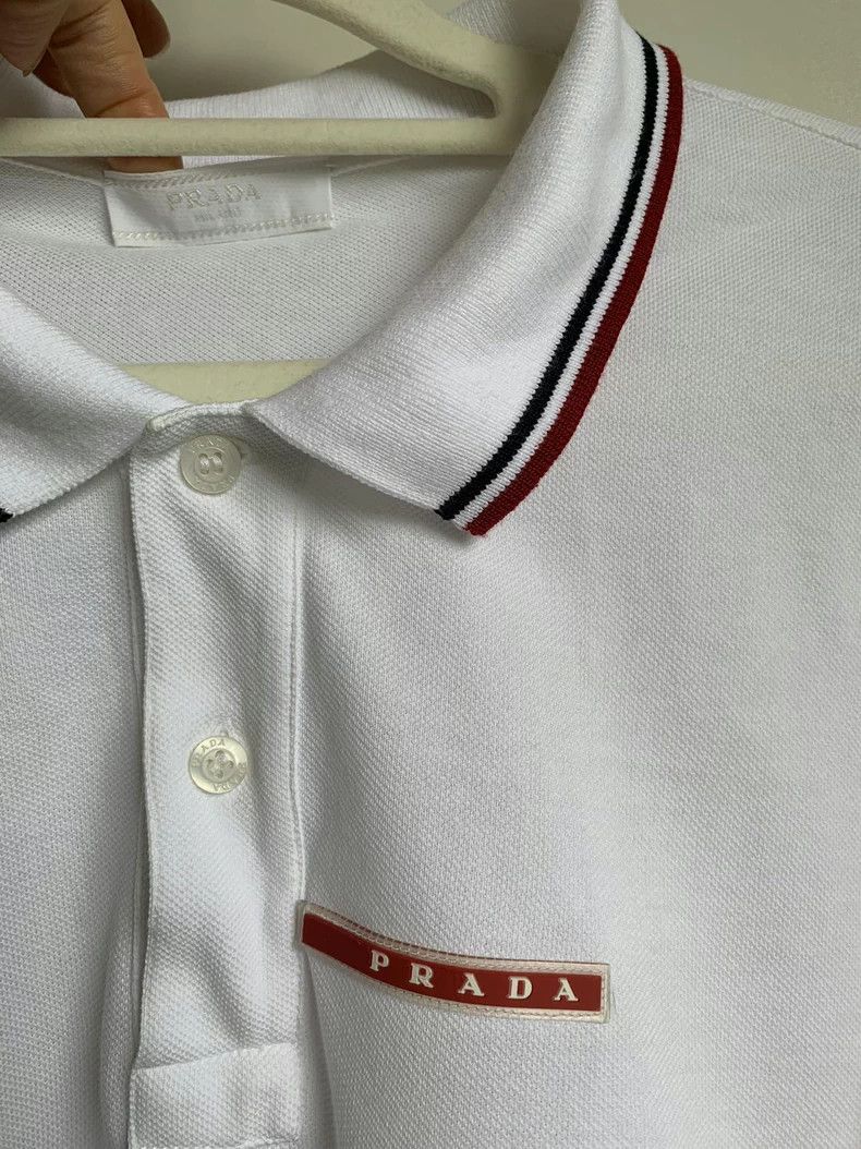 Prada Prada White Red Stripe Men's T-Shirt - dmc Size US XXL / EU 58 / 5 - 5 Thumbnail