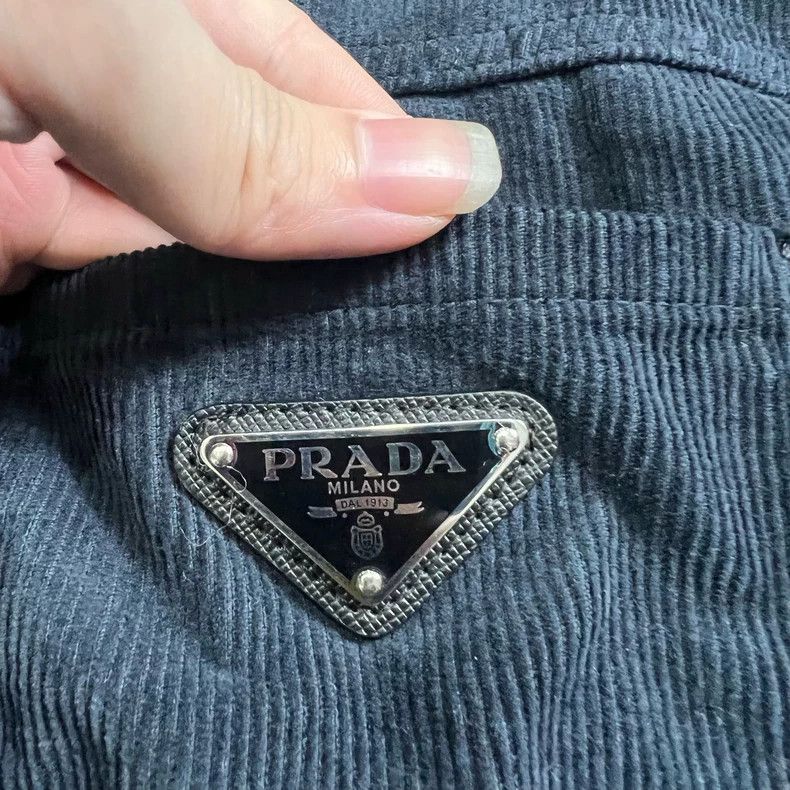 Prada Prada Corduroy Shirt with Triangle Logo - dmc Size US L / EU 52-54 / 3 - 4 Thumbnail