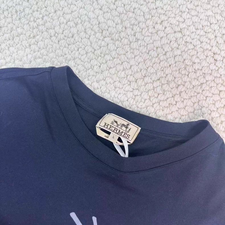 Hermes Hermes Navy Sailboat Short Sleeve Tee - dmc Size US L / EU 52-54 / 3 - 3 Thumbnail