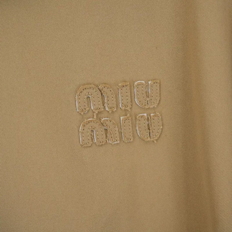 Miu Miu Miu Miu Beige Embroidered Women's Jacket 0089 Size M / US 6-8 / IT 42-44 - 3 Thumbnail