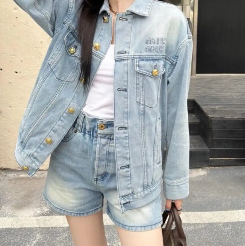 Miu Miu Miu Miu Light Blue Denim Jacket for Women 0089 Size XS / US 0-2 / IT 36-38 - 8 Thumbnail