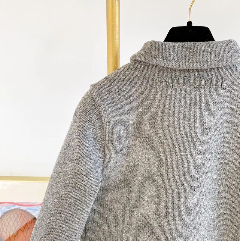 Miu Miu Miu Miu Gray Wool Pullover Sweater 0089 Size M / US 6-8 / IT 42-44 - 5 Thumbnail
