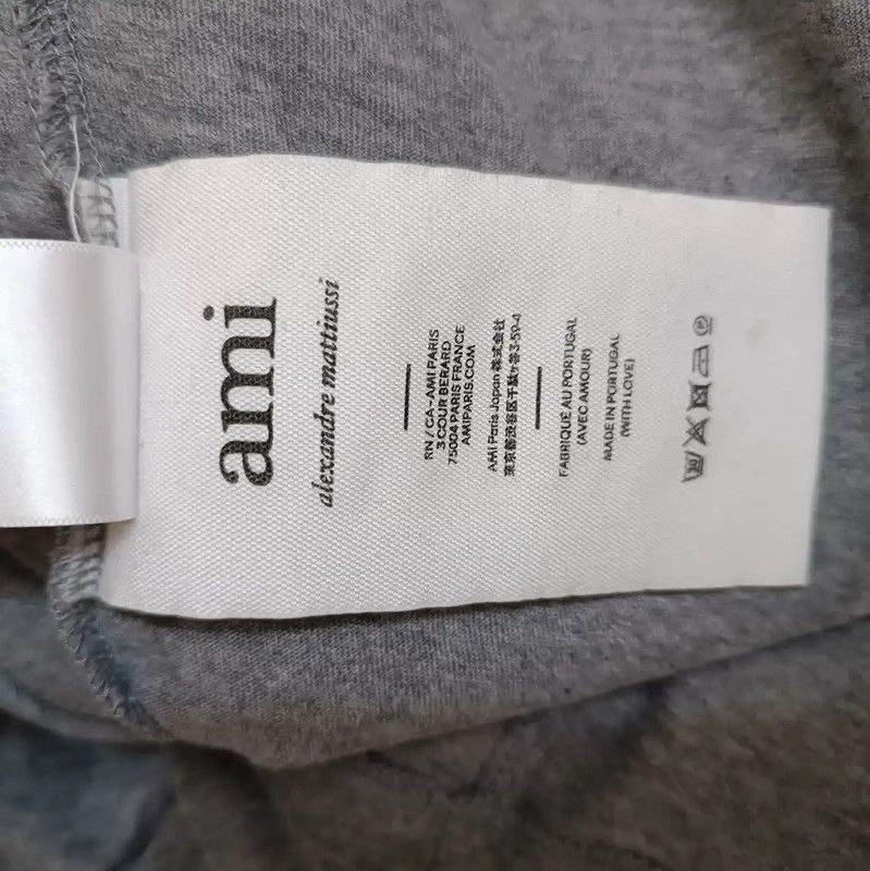 AMI AMI Gray Women's T-Shirt with Heart Logo 0089 Size M / US 6-8 / IT 42-44 - 7 Thumbnail
