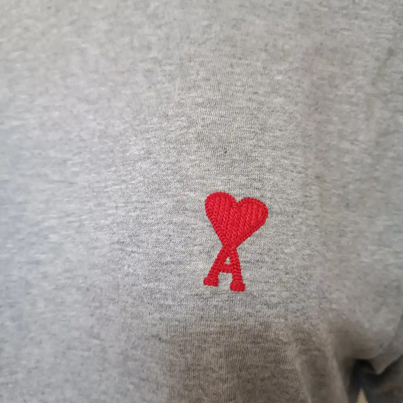 AMI AMI Gray Women's T-Shirt with Heart Logo 0089 Size M / US 6-8 / IT 42-44 - 2 Thumbnail