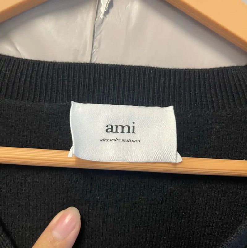 AMI AMI Black Women's Cardigan with Red Detail 0089 Size S / US 4 / IT 40 - 3 Thumbnail
