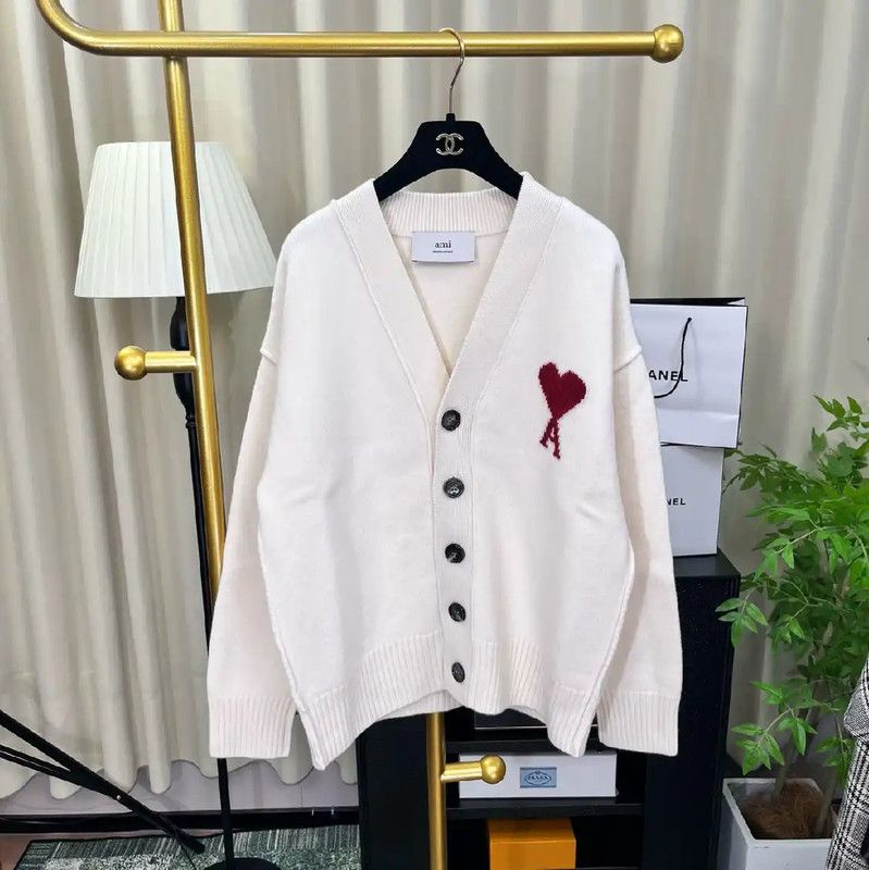 AMI AMI White Women's Cardigan with Heart Detail 0089 Size XS / US 0-2 / IT 36-38 - 2 Thumbnail