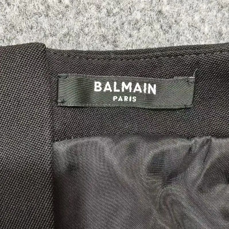 Balmain Balmain Black Women's Skirt with Gold Buttons 0089 Size 30" / US 8 / IT 44 - 4 Thumbnail