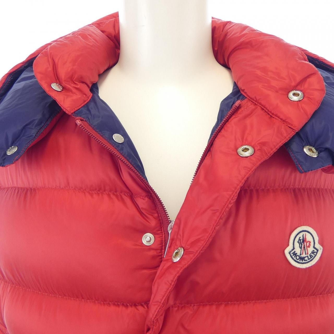 Moncler Moncler Moncler BILLECART Down Vest Others Outerwear BILLECART DUTY FREE for USA Size ONE SIZE - 6 Thumbnail