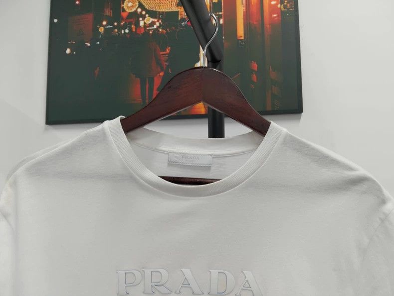 Prada PRADA Cotton Logo Crewneck Short-Sleeve T-Shirt - dmc Size US S / EU 44-46 / 1 - 7 Thumbnail