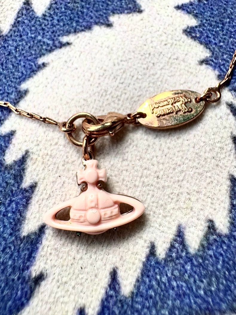 Vivienne Westwood Vivienne Westwood Pink Pearl Saturn Bracelet - dmc Size ONE SIZE - 2 Thumbnail