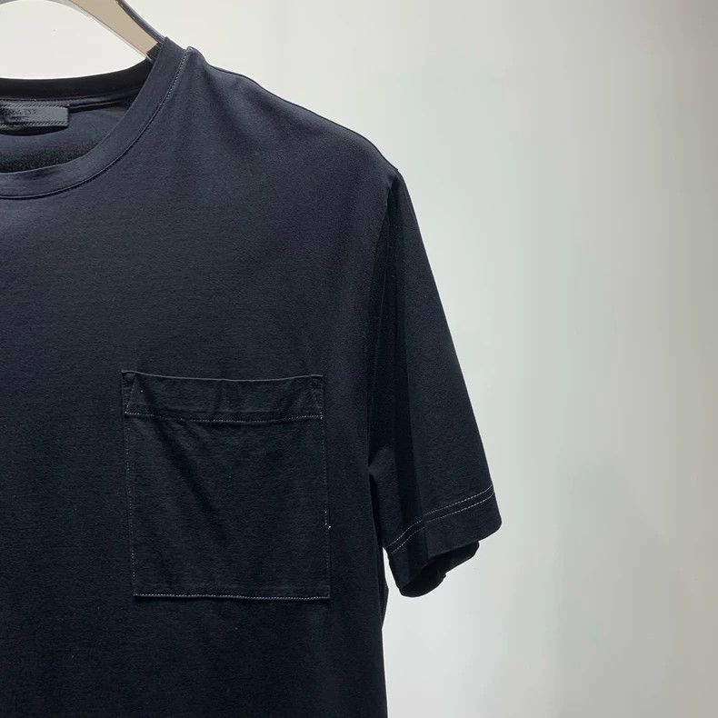 Prada Prada Solid Chest Pocket Short Sleeve T-shirt - dmc Size US L / EU 52-54 / 3 - 7 Thumbnail