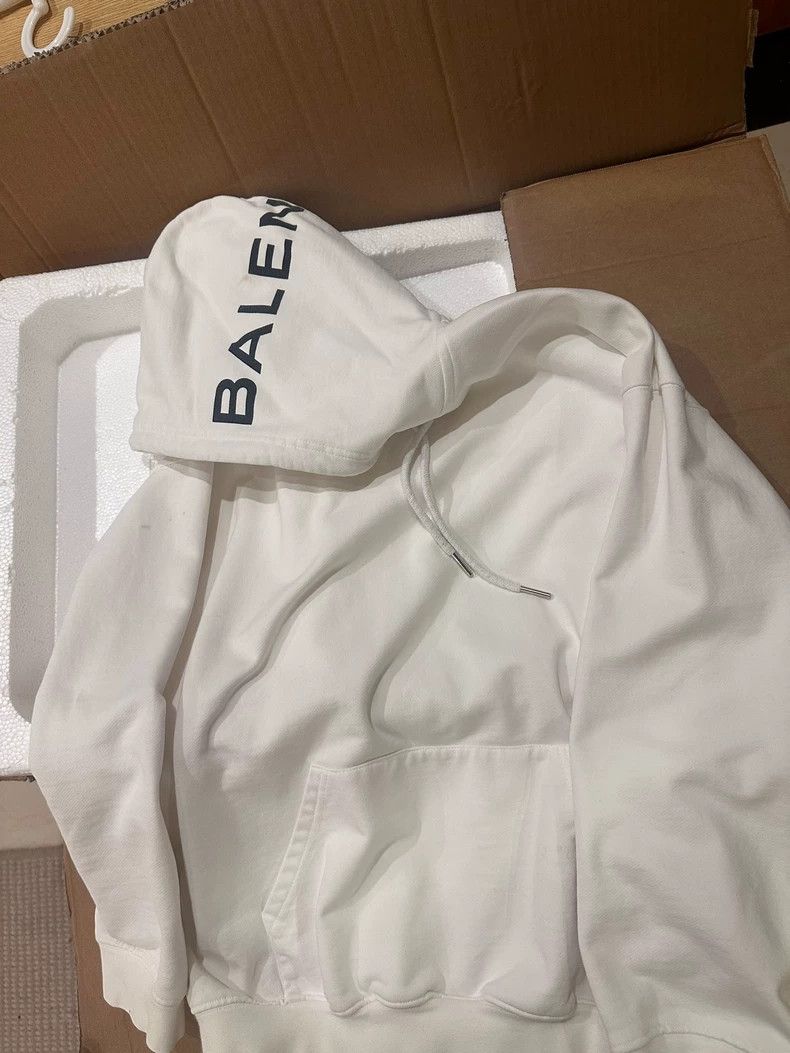Balenciaga Balenciaga White Hoodie M - dmc Size US M / EU 48-50 / 2 - 2 Thumbnail