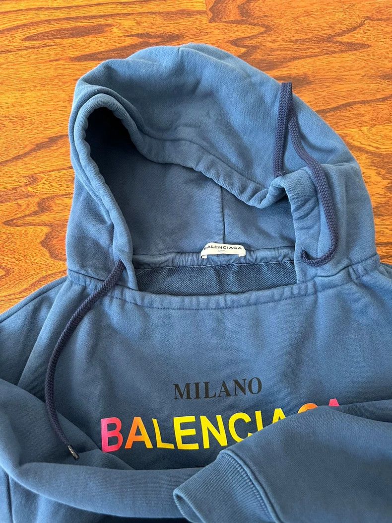 Balenciaga Balenciaga Women's Oversized Blue Sweatshirt - dmc Size US XL / EU 56 / 4 - 2 Thumbnail