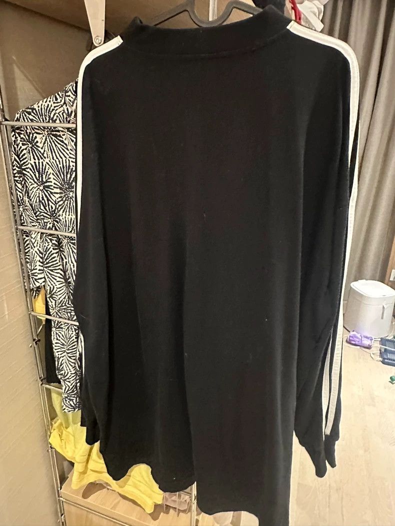 Balenciaga Balenciaga x adidas Oversize Sweatshirt - dmc Size US L / EU 52-54 / 3 - 4 Thumbnail