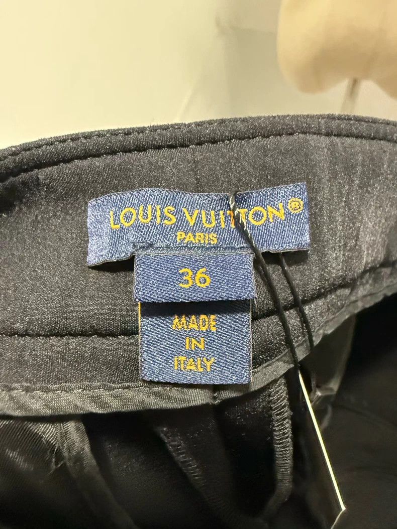 Louis Vuitton Louis Vuitton Monogram Print Casual Pants - dmc Size US 36 / EU 52 - 8 Thumbnail