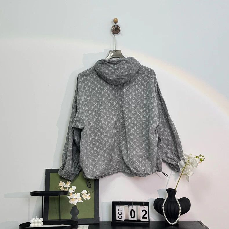 Louis Vuitton Louis Vuitton Gray Distressed Print Jacket - dmc Size US XS / EU 42 / 0 - 5 Thumbnail