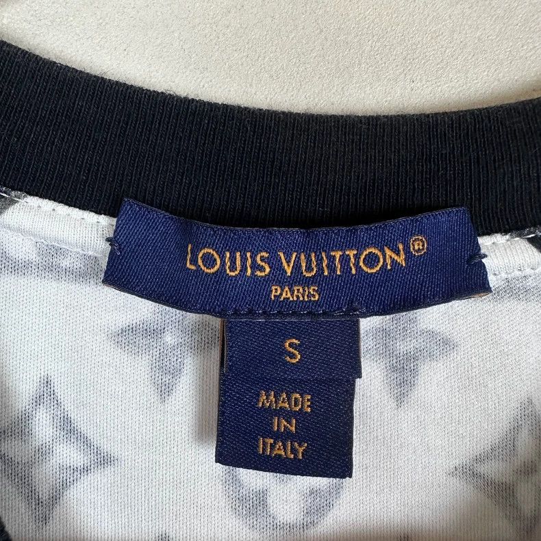Louis Vuitton Louis Vuitton Monogram Print T-Shirt - dmc Size US S / EU 44-46 / 1 - 3 Thumbnail