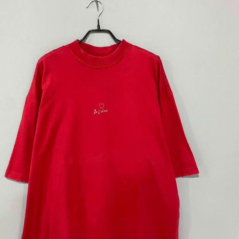 Balenciaga Balenciaga Red Embroidered Distressed Tee - dmc Size US XXS / EU 40 - 2 Thumbnail