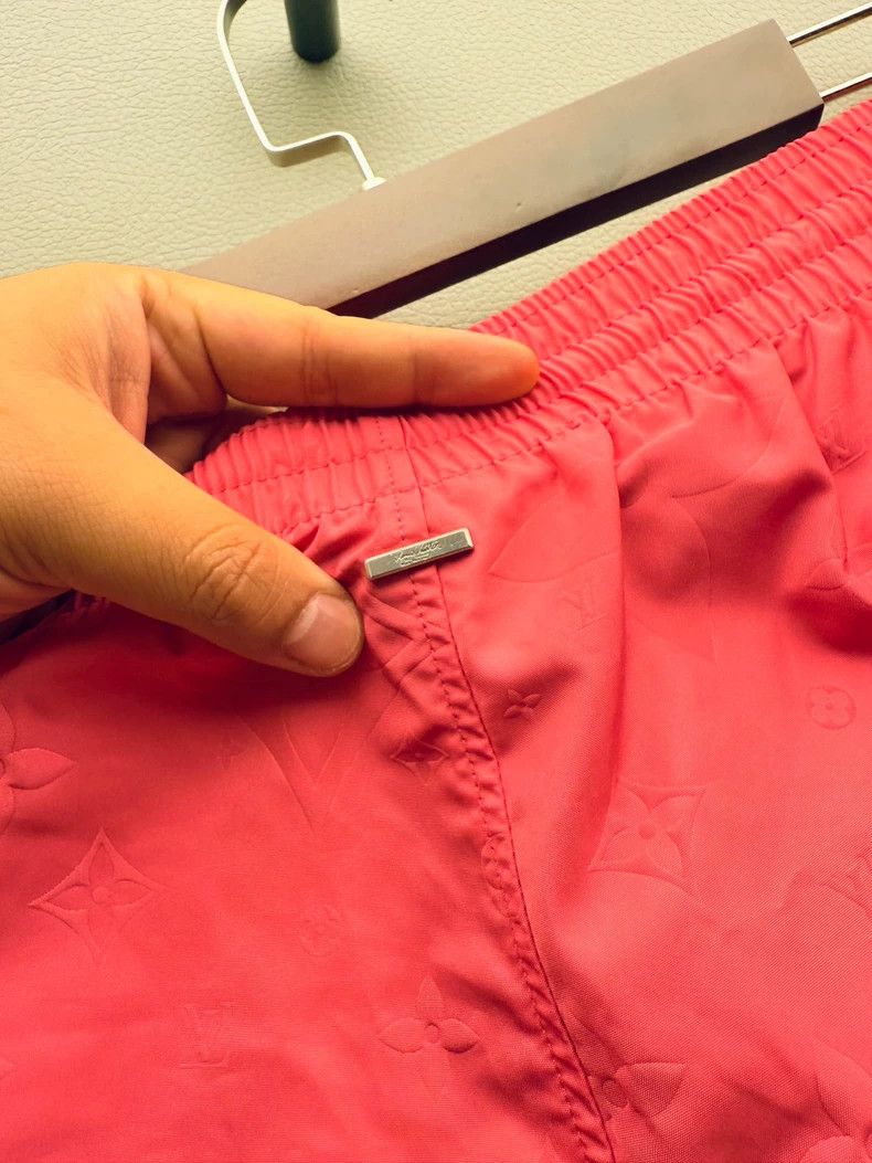 Louis Vuitton Louis Vuitton Logo Embossed Pink Shorts - dmc Size US 32 / EU 48 - 5 Thumbnail