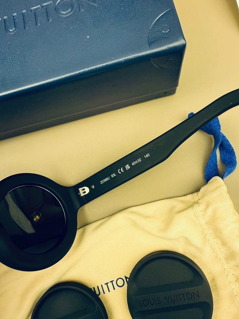 Louis Vuitton Louis Vuitton Round Black Sunglasses Z2386U - dmc Size ONE SIZE - 4 Thumbnail