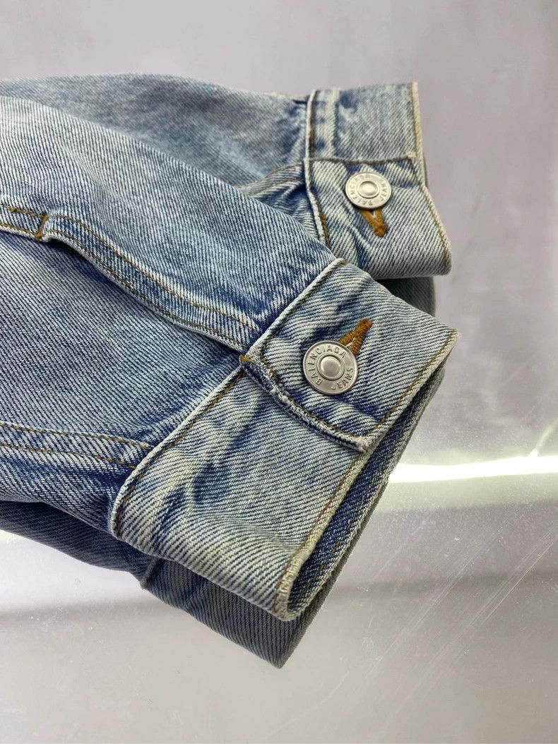 Balenciaga Balenciaga Denim Jacket Back Logo - dmc Size US L / EU 52-54 / 3 - 3 Thumbnail