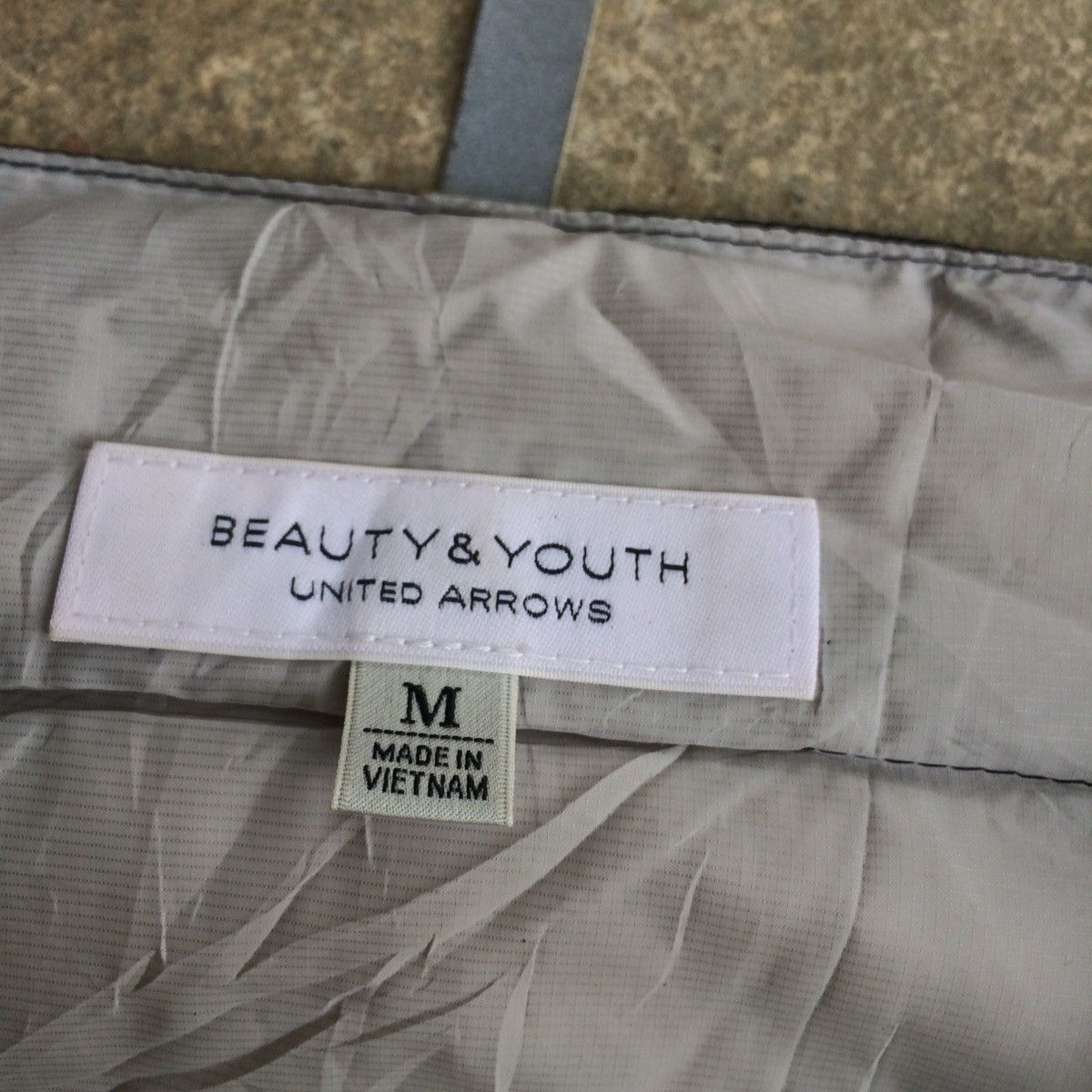 United Arrows × Vintage Vintage United Arrows Allied Puffer Vest Size US M / EU 48-50 / 2 - 3 Thumbnail